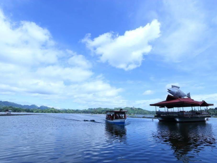 Punta Isla Lake Resort Lake Sebu Ngoại thất bức ảnh